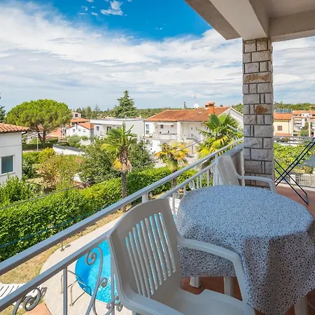 Dolce With Pool And Bbq Porec
